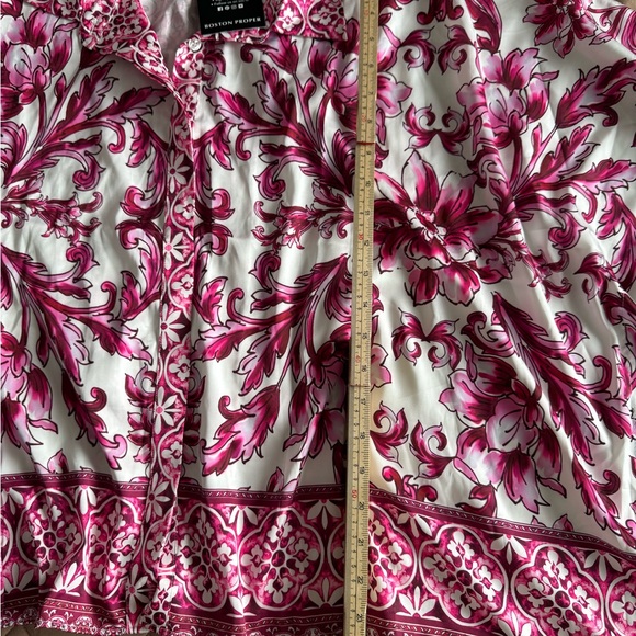 Boston Proper Pink and White Floral Top - Picture 4 of 5